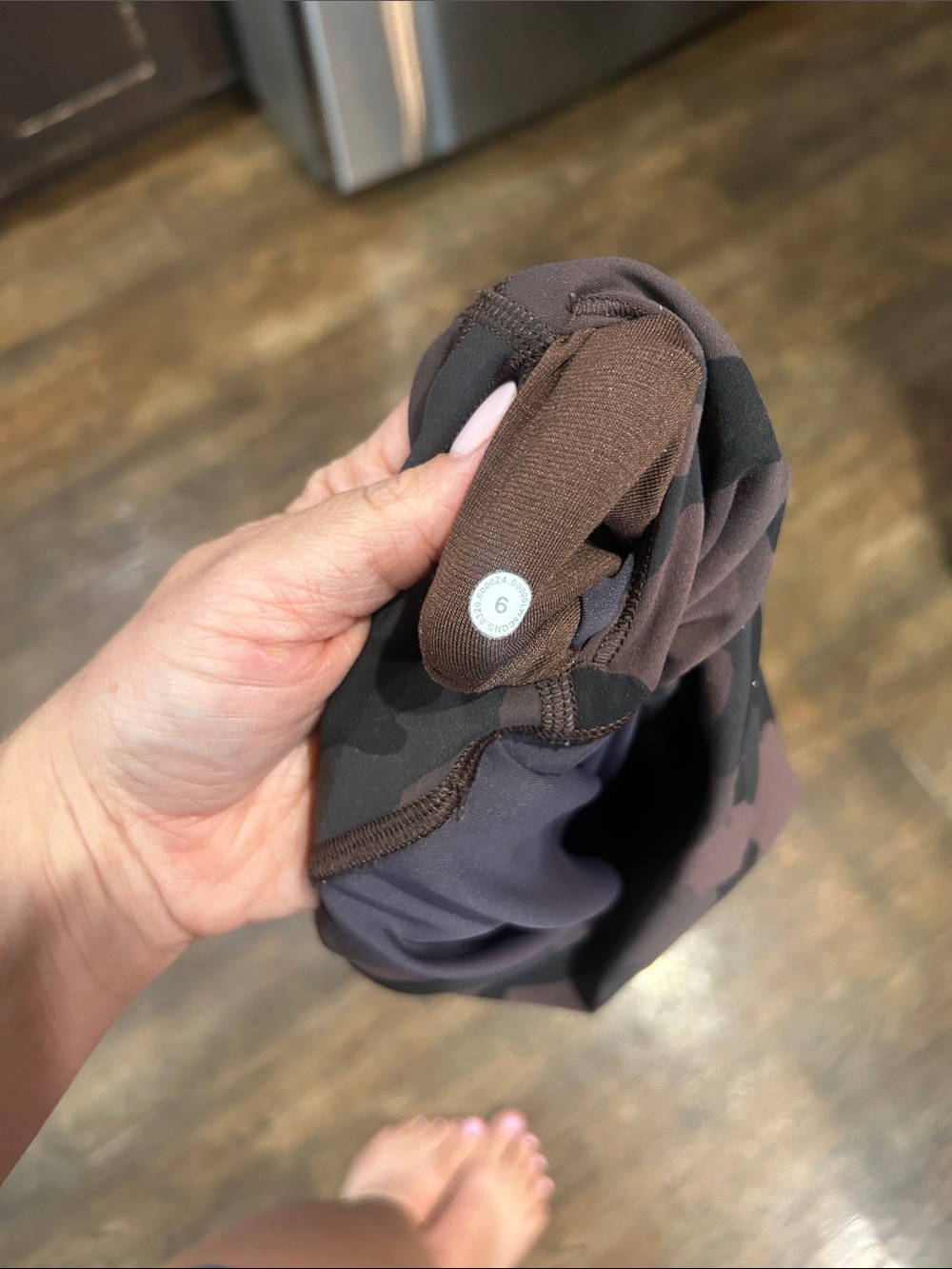 lululemon athletica Camo High-Rise Leggings - Brown & Black - Picture 3 of 5